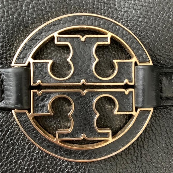 Authentic Tory Burch Shoulder Bag - Picture 4 of 11